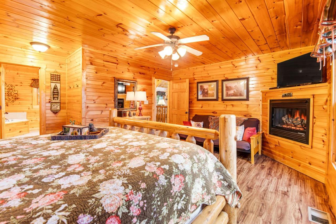 Grizzly Manor Villa Pigeon Forge Kültér fotó